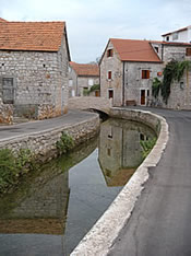 Vrboska canal