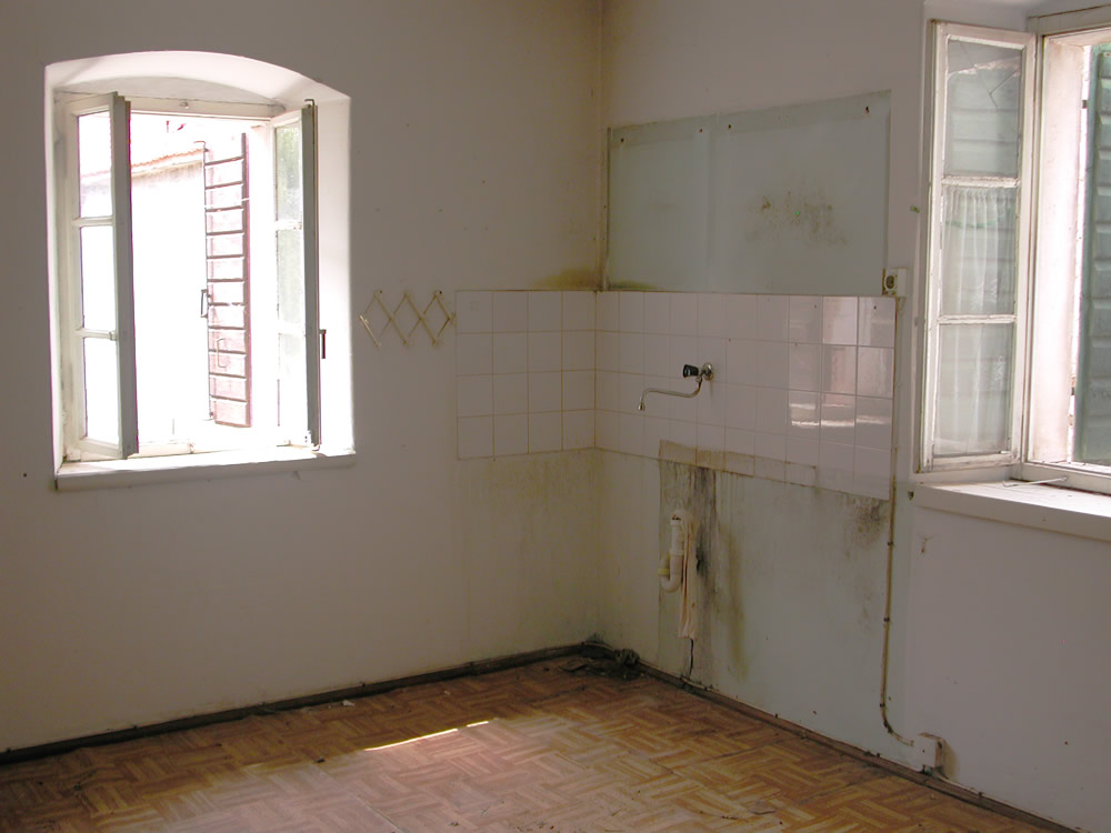 2008: old kitchen